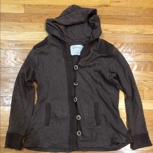 Thick Sweater with Hoodie